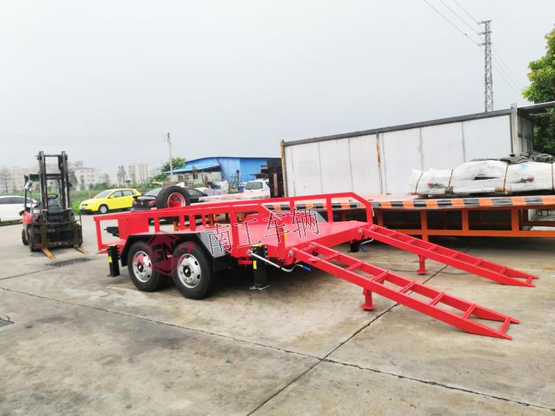 7吨ATV中型平板拖车 履带式