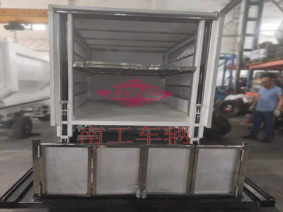 箱式拖车垂直尾板1I.jpg