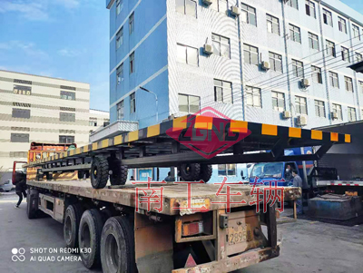 15吨13米加长骨架型平板拖车2I.jpg
