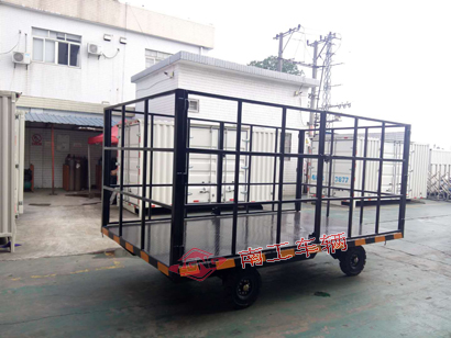 1769248097819354.jpg 3吨高护栏无动力全挂平板拖车黑色4I.jpg