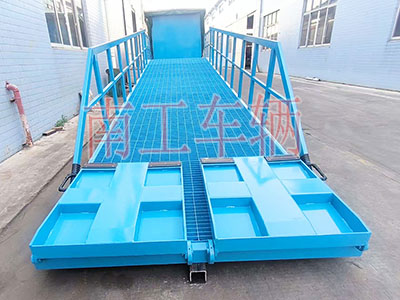 1775699250499760.jpg 10吨移动式登车桥电动 防爆款1I.jpg