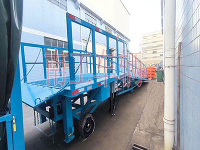 1775699309454462.jpg 10吨移动式登车桥电动 防爆款5I.jpg