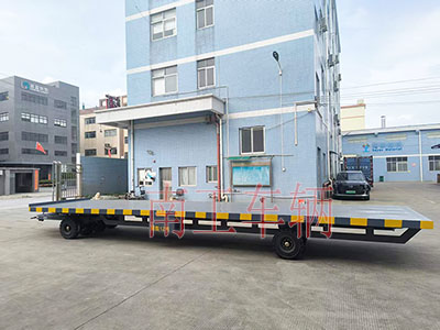 1783048187517740.jpg 12吨平板拖车9米长拖车底盘5I.jpg
