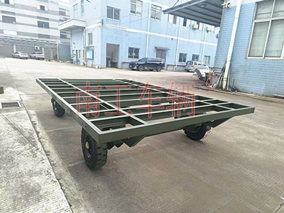 3.5吨骨架式上翻刹车平板拖车4I.jpg